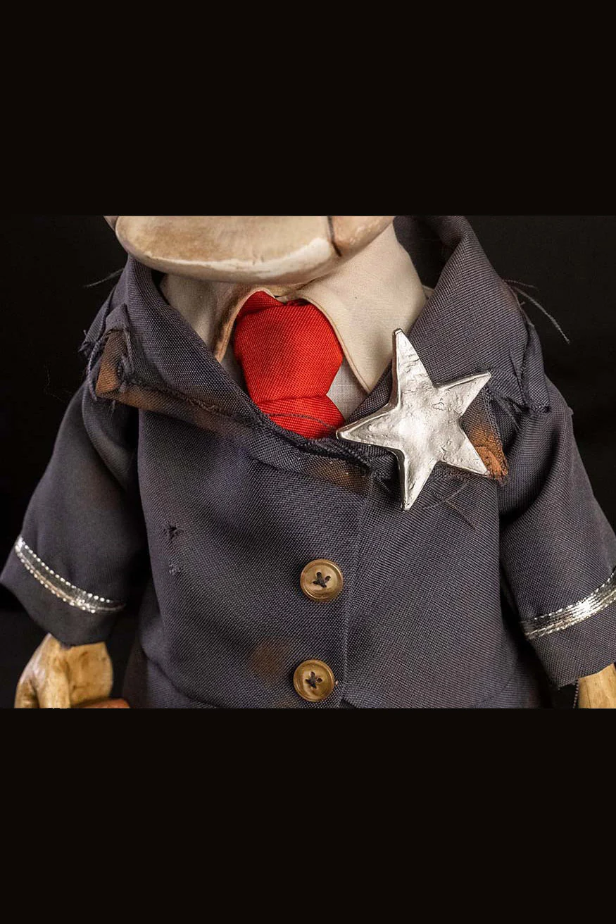 Mr. Snuggles Puppet Replica - Image 5