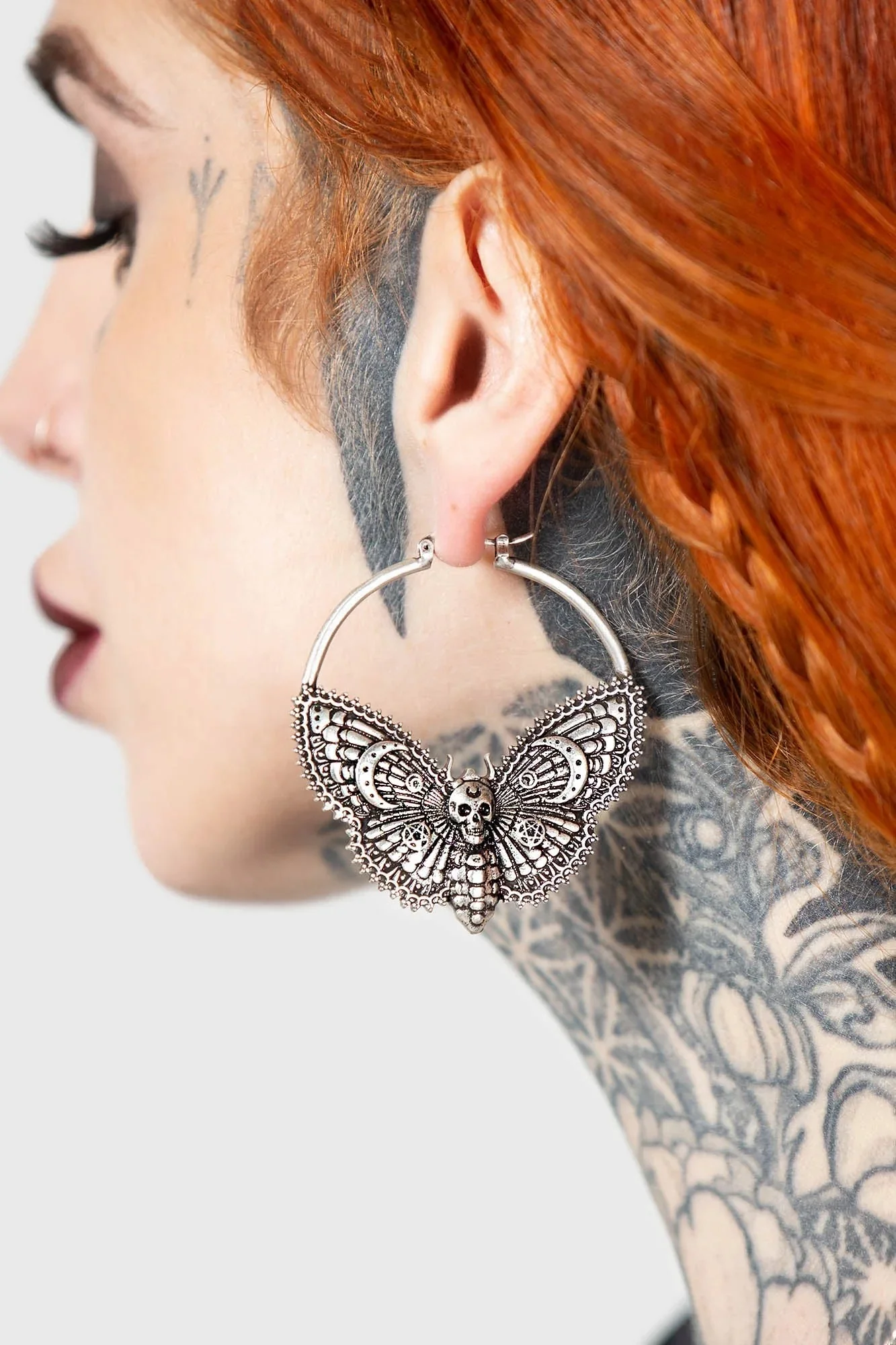 Night Flutter Hoop Earrings - Image 2