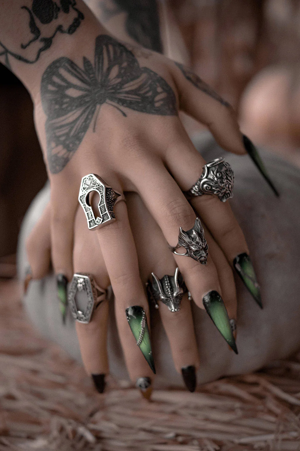 Nightflyer Ring - Image 11