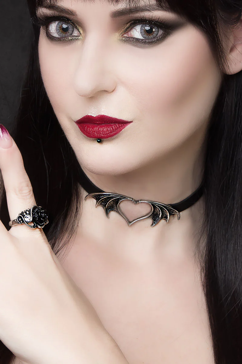 Nocte Amor Choker - Image 2