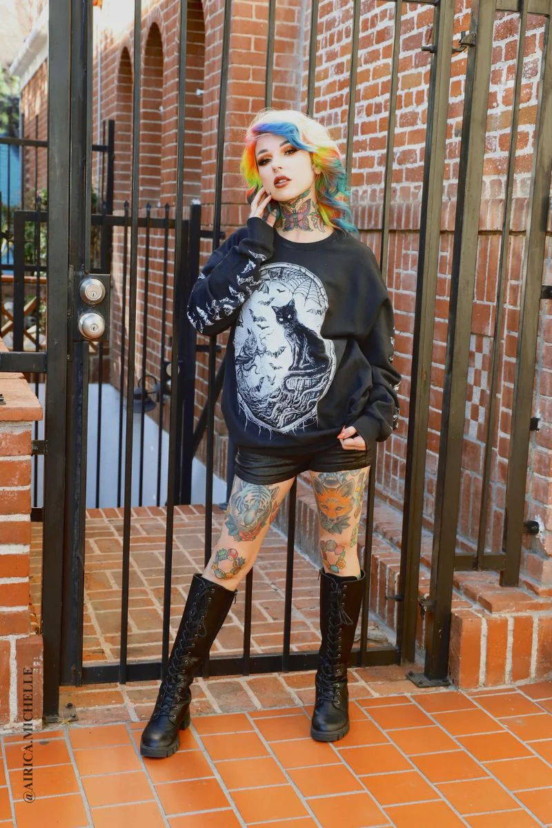 Nocturnal Creatures Sweatshirt - Image 8