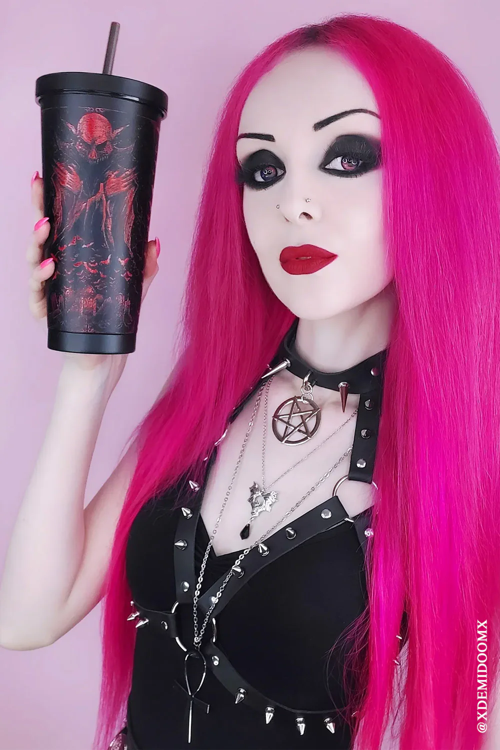 Nosferatu Cold Brew Tumbler with Straw - Image 3
