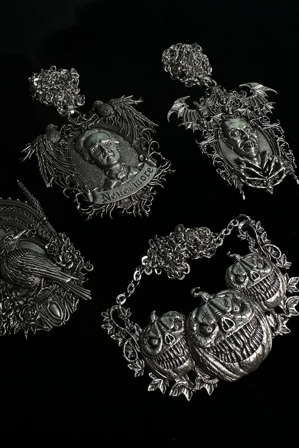 Nosferatu Necklace - Image 3