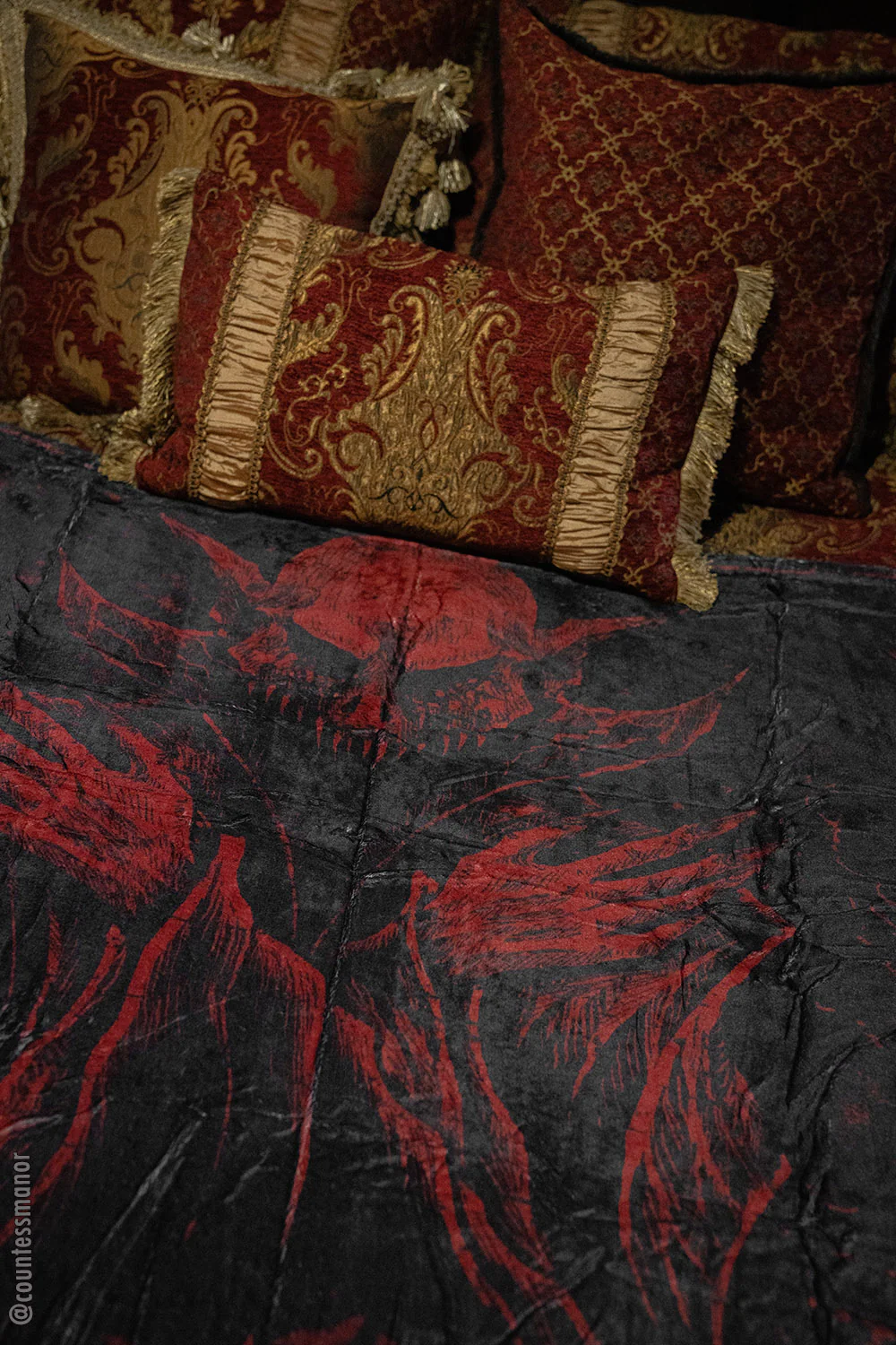 Nosferatu Throw Blanket - Image 4