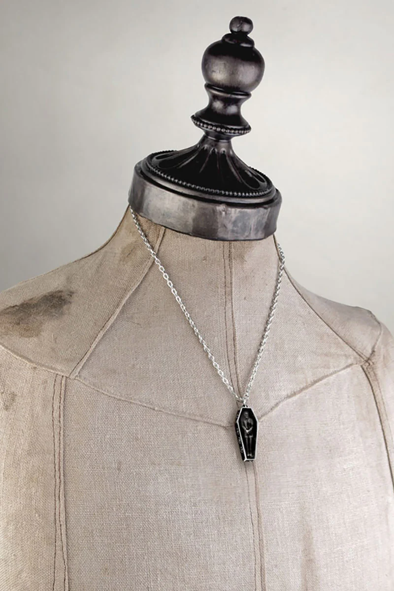 Nosferatu's Rest Pendant - Image 3