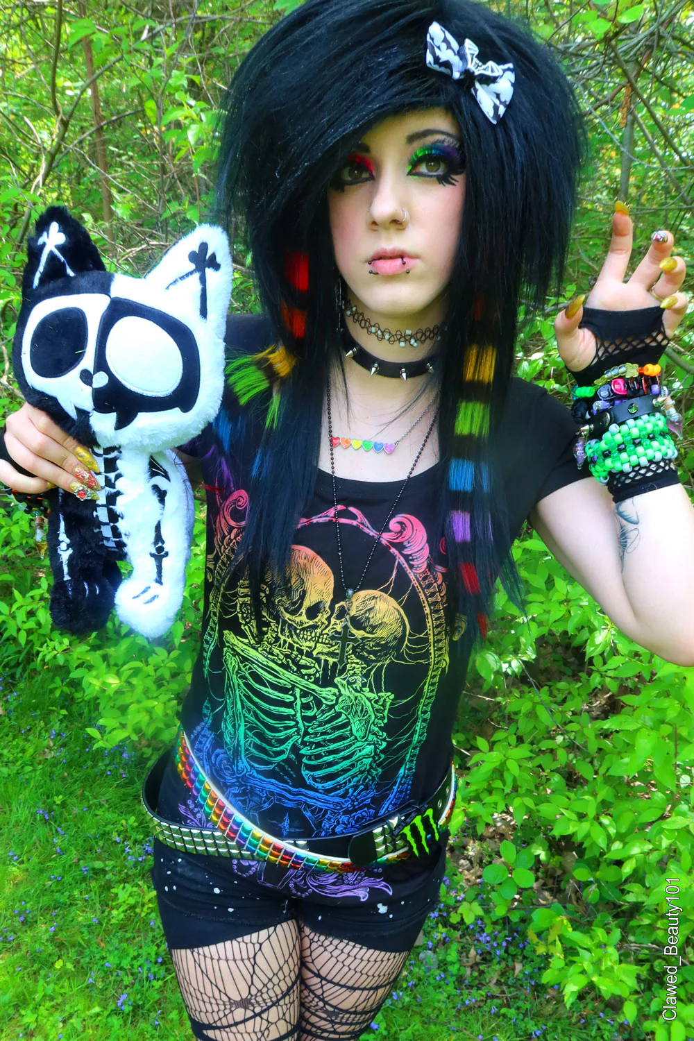 Pride Skeleton Love T-shirt [RAINBOW] - Image 8