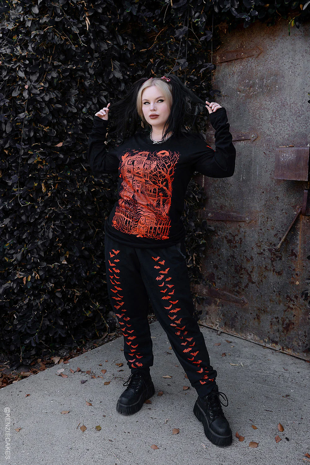 Bat Joggers [PUMPKIN ORANGE] [UNISEX] - Image 5
