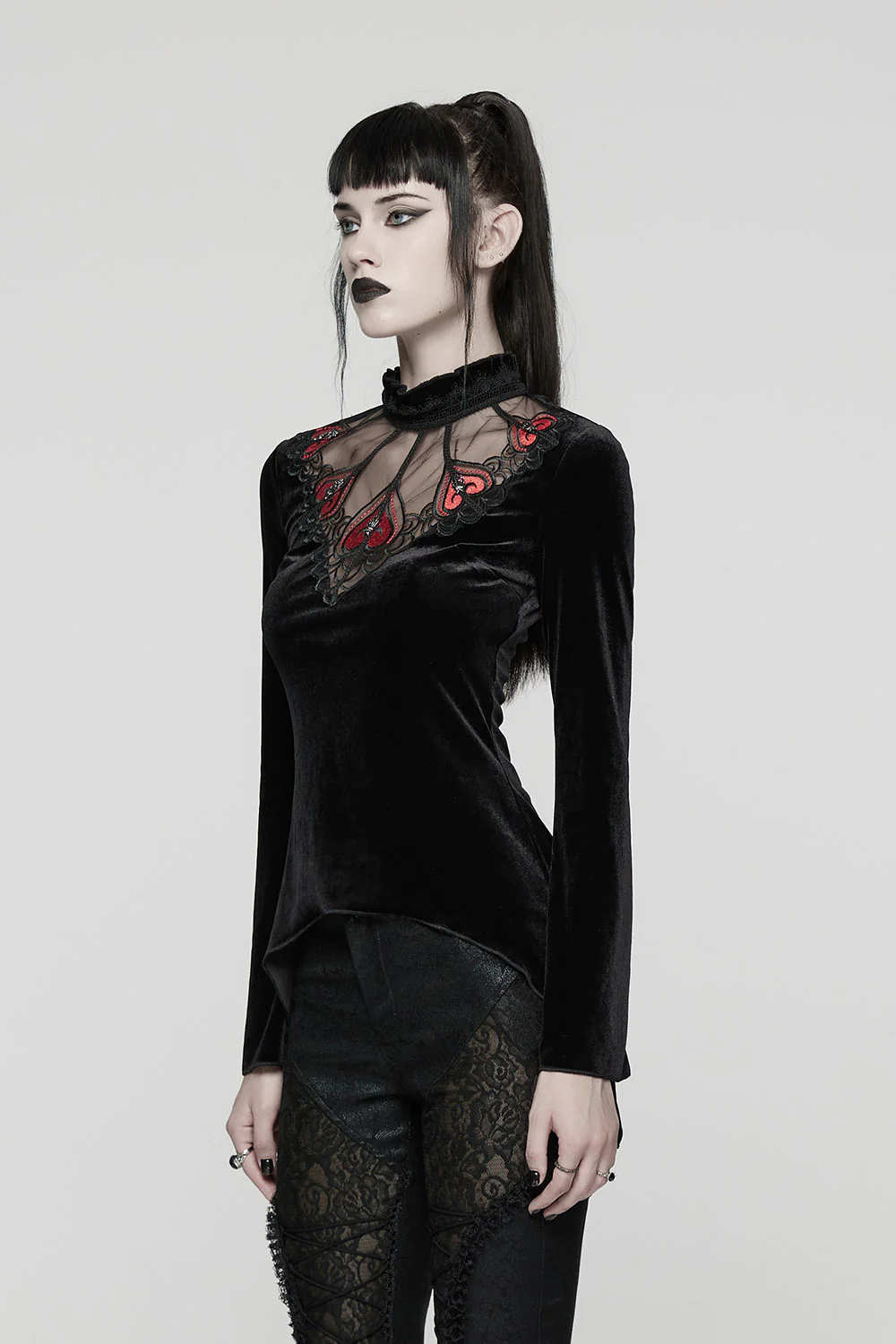 Queen of Hearts Embroidered Top - Image 4