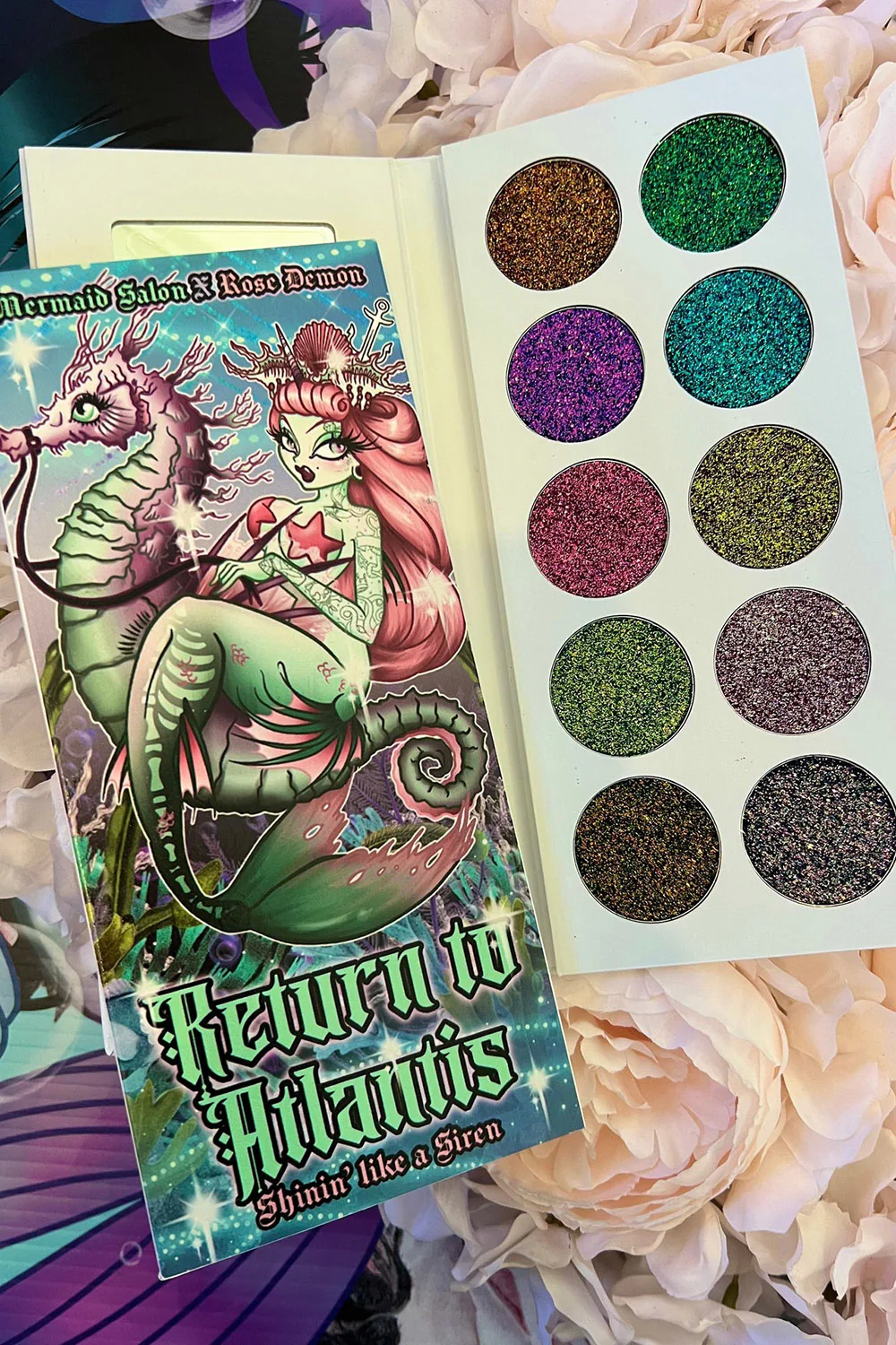 Return To Atlantis Chrome Glitter Palette
