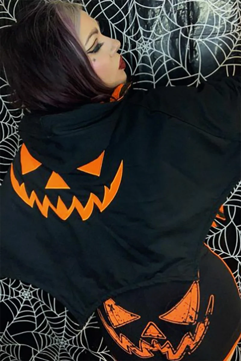 Reversible Trick Or Treat Pumpkin Cape