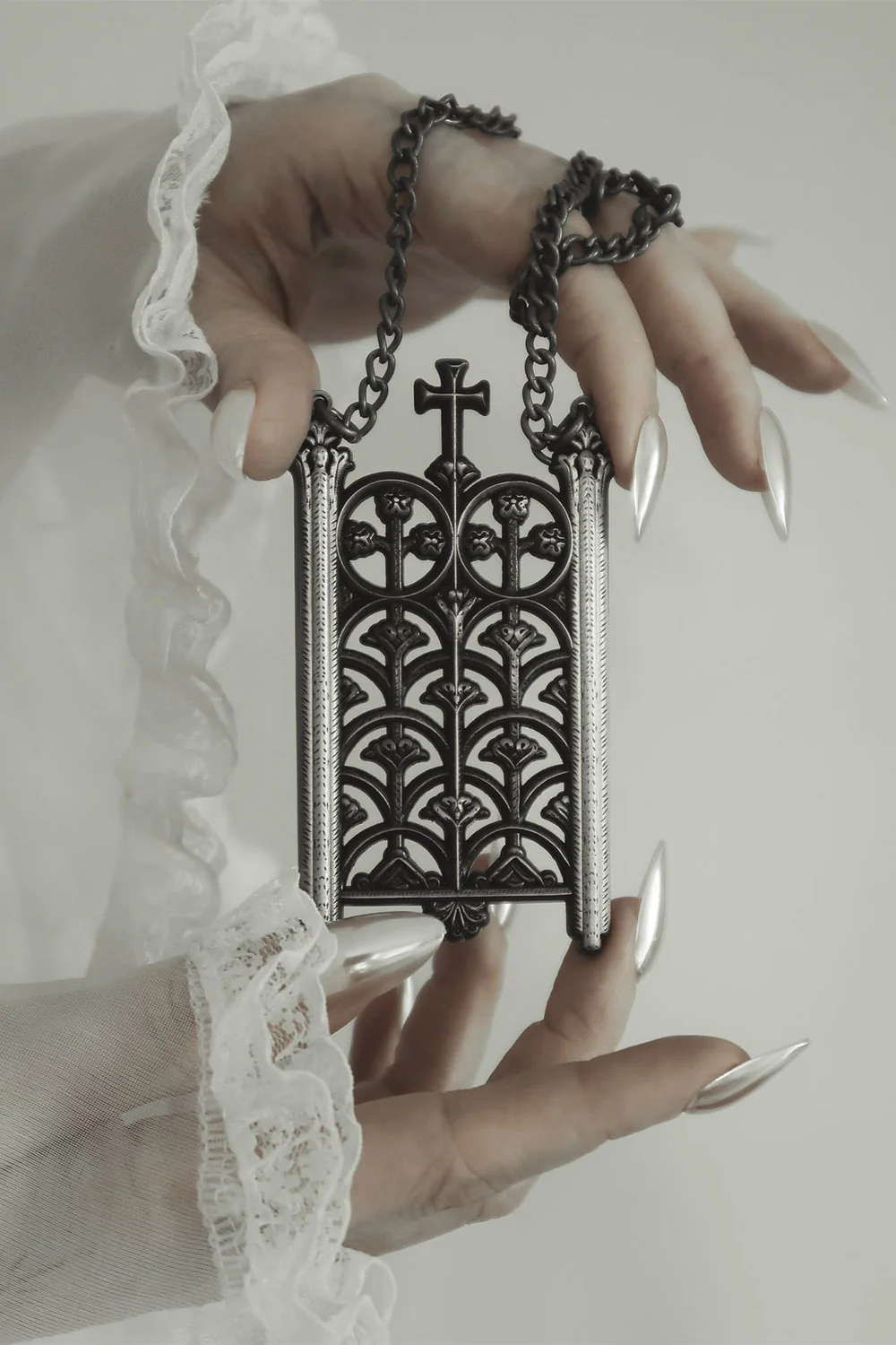 Rotunda Relic Necklace