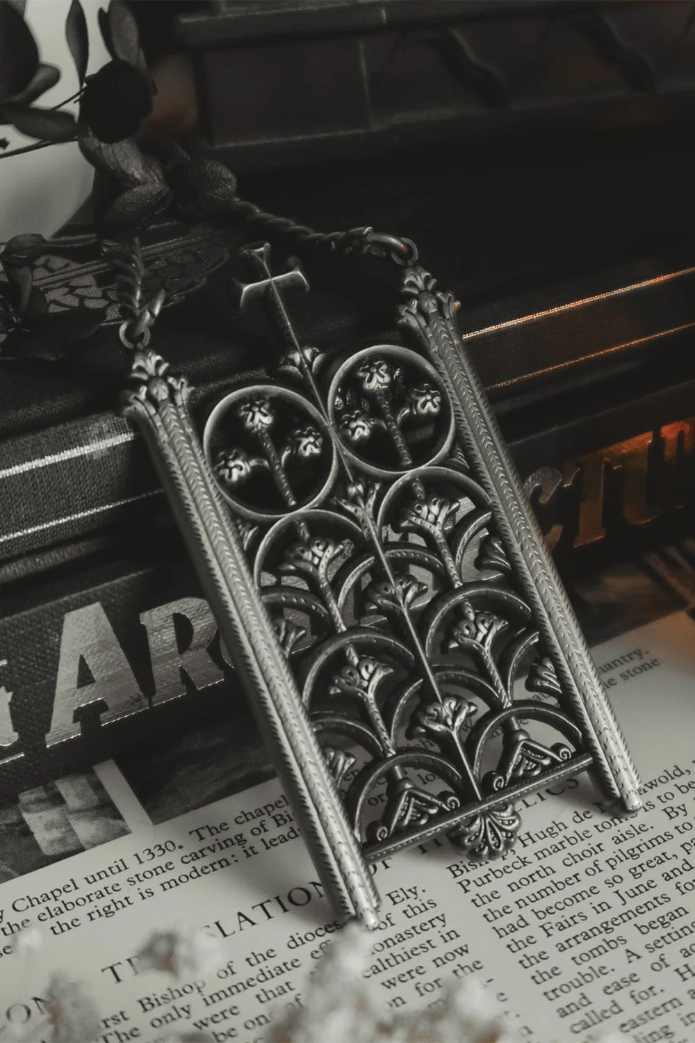 Rotunda Relic Necklace - Image 3