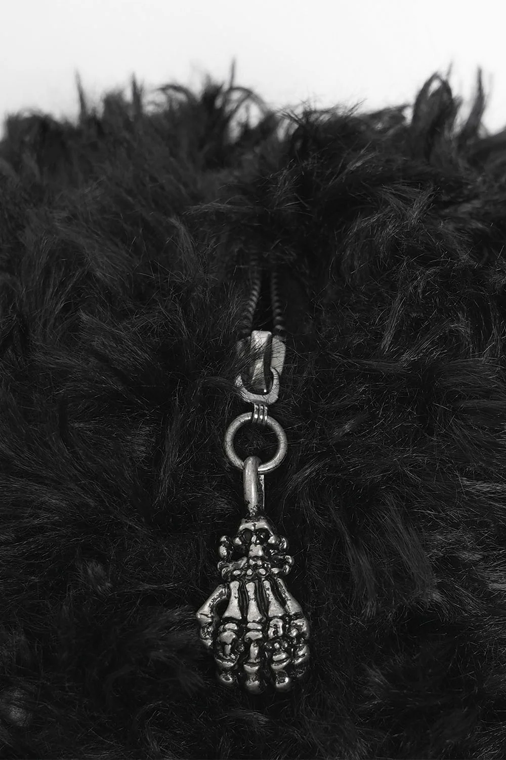 Rubyfang Fuzzy Wuzzy Monster Bag - Image 7