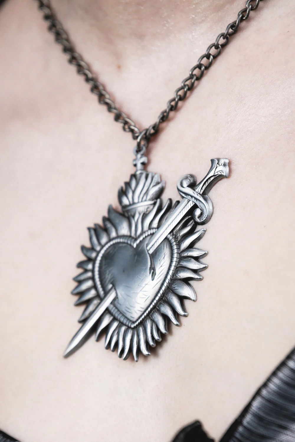 Sacred Heart Necklace - Image 4