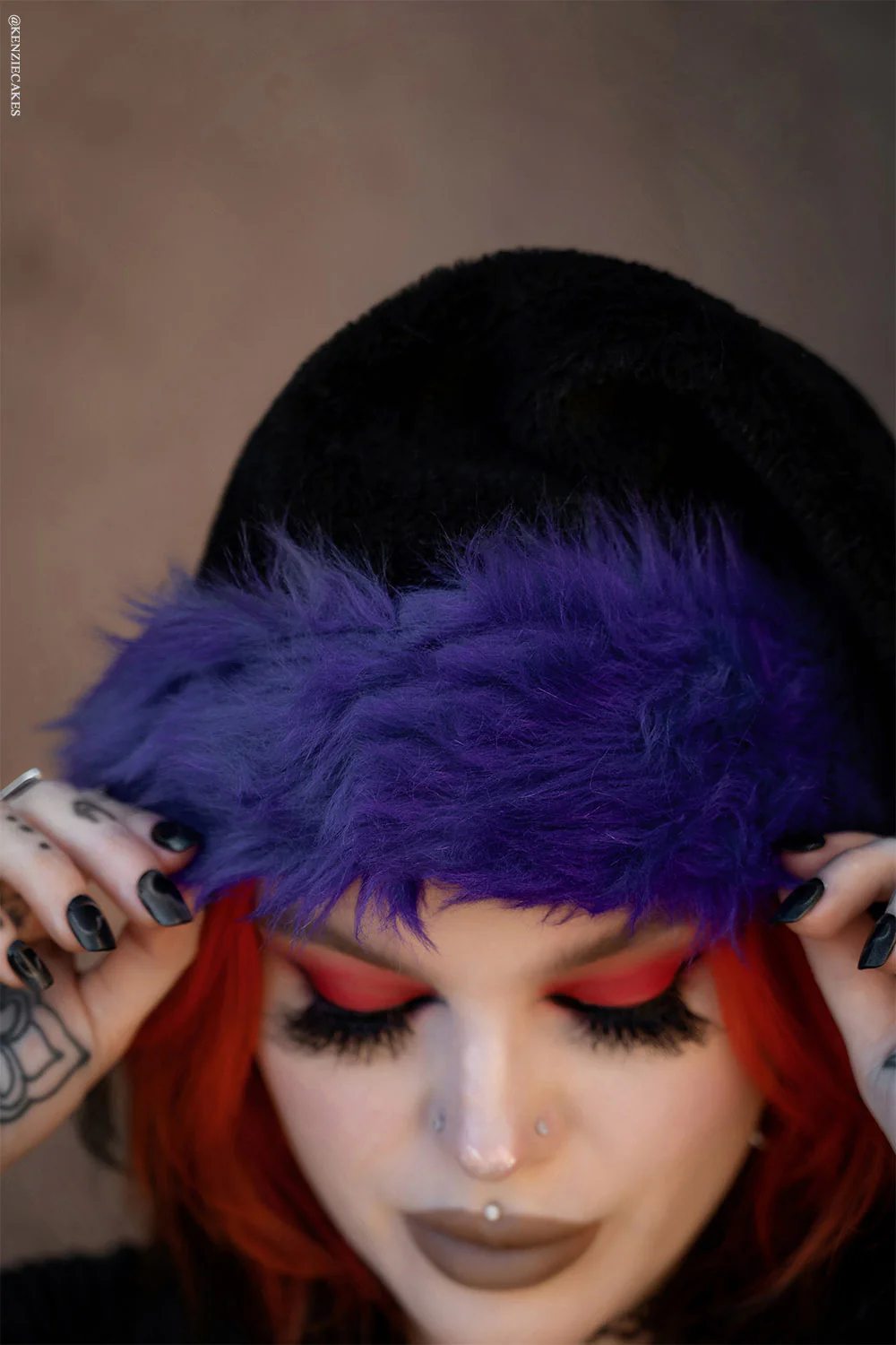 Santa Claws Hat [Black/Purple] - Image 5