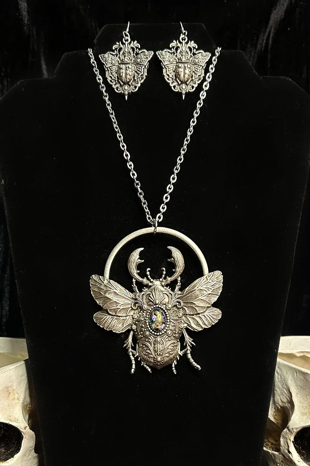 Scarab Rising Necklace - Image 8