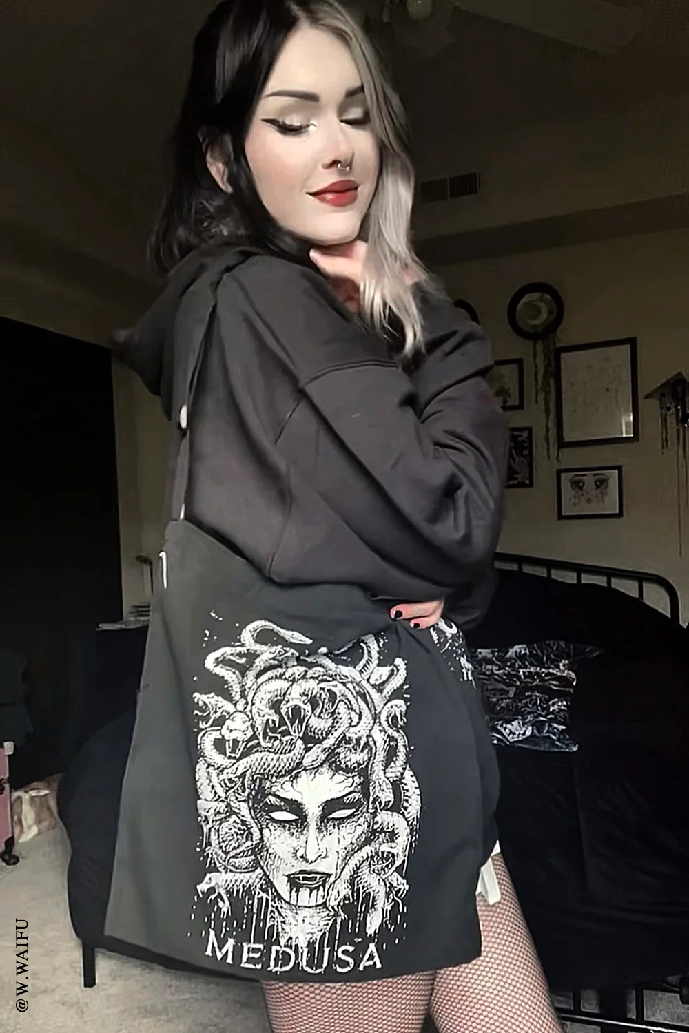 Shoulder Sling Zipper Tote Bag - Image 18