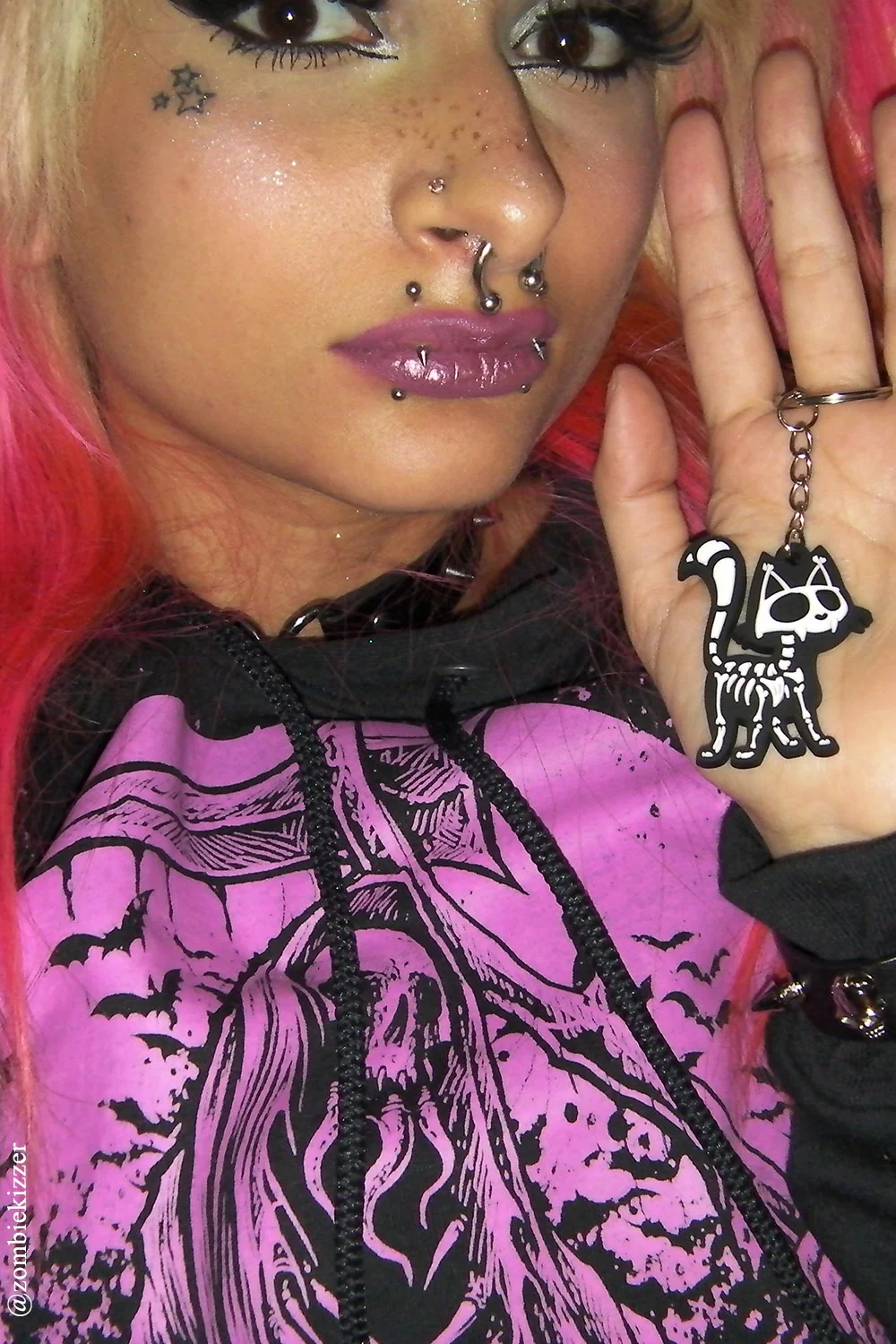 Skelekitty Keychain - Image 2