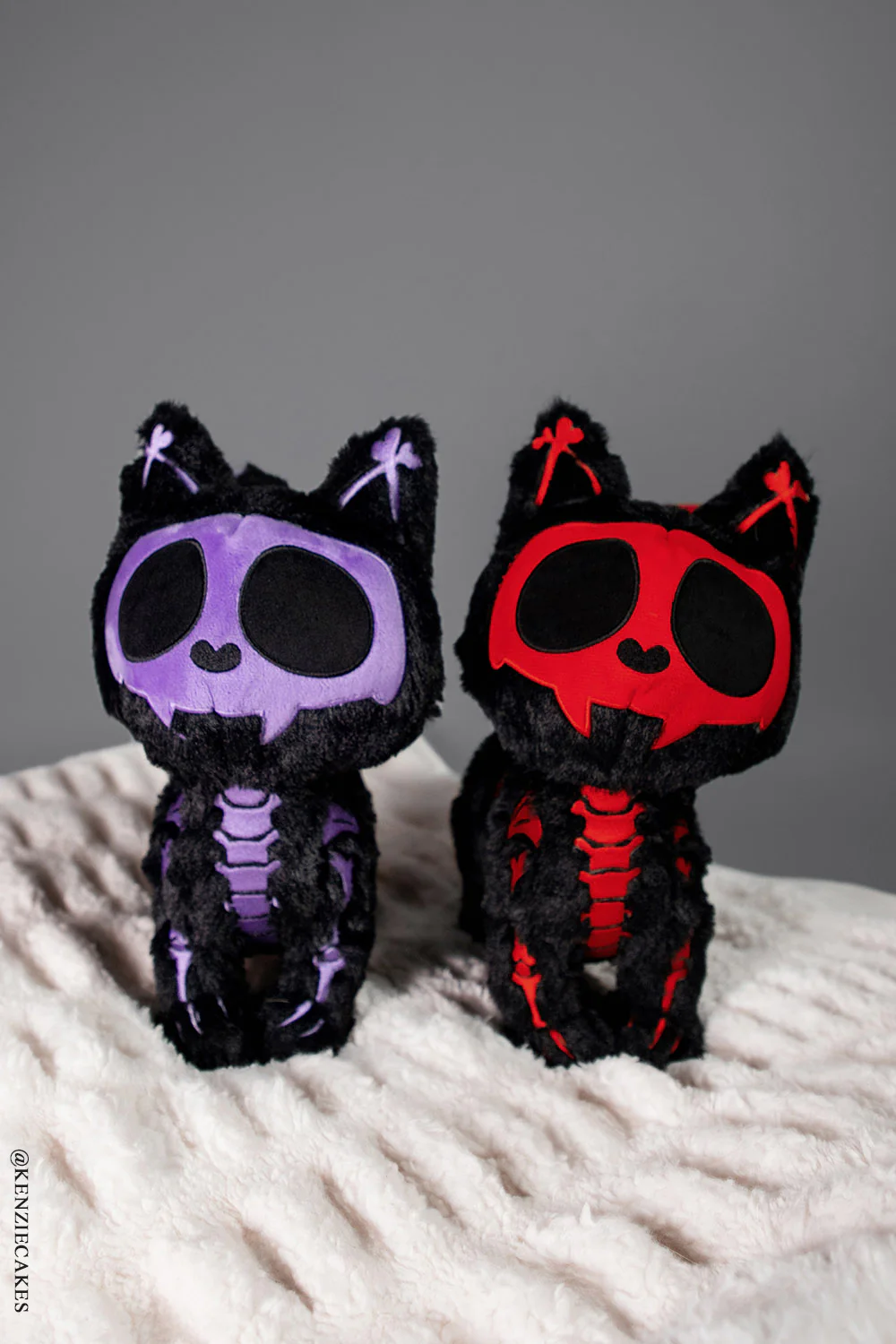 Skelekitty Plush Toy [Purple Bones Limited Edition] - Image 11