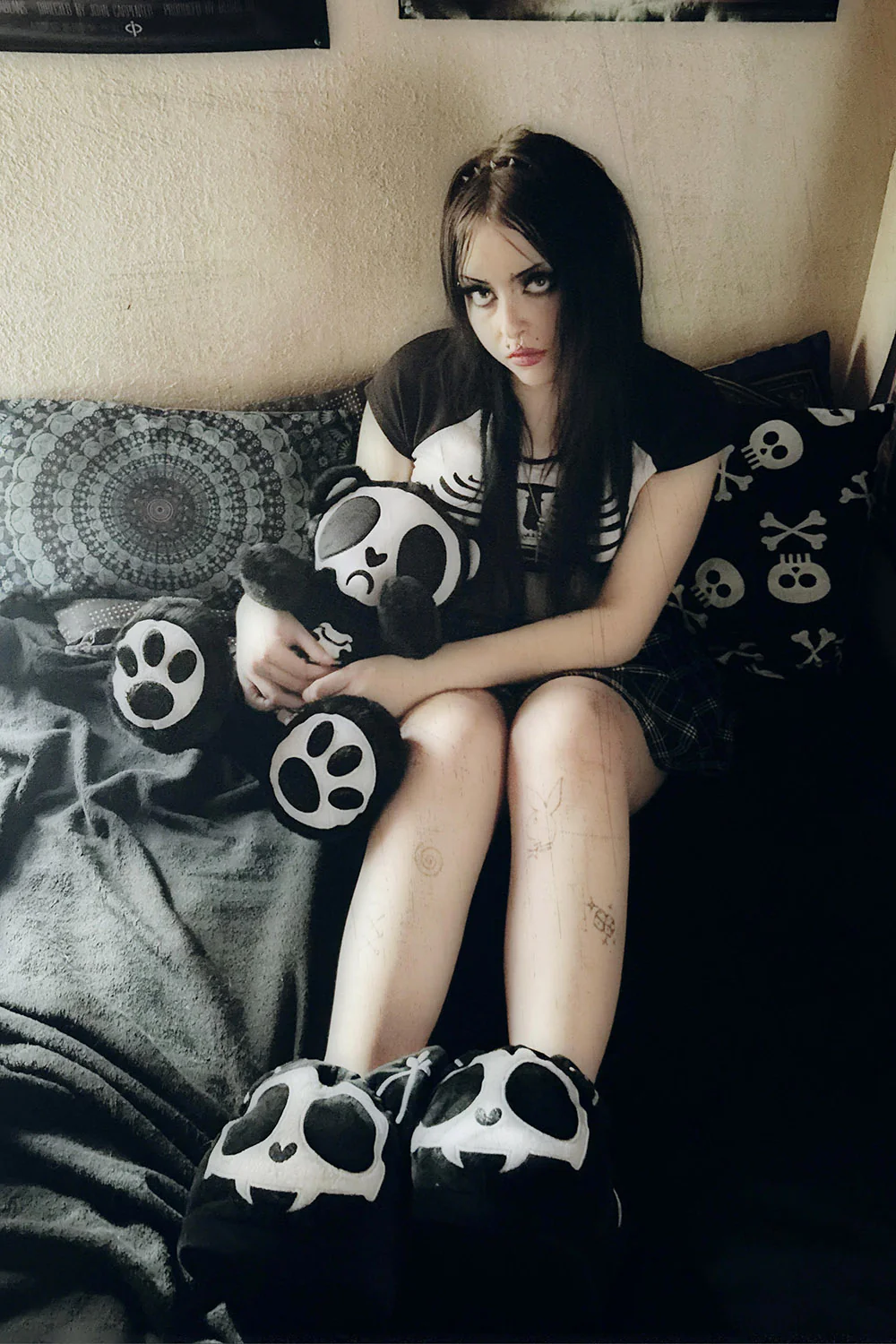 Skelekitty Slippers - Image 16