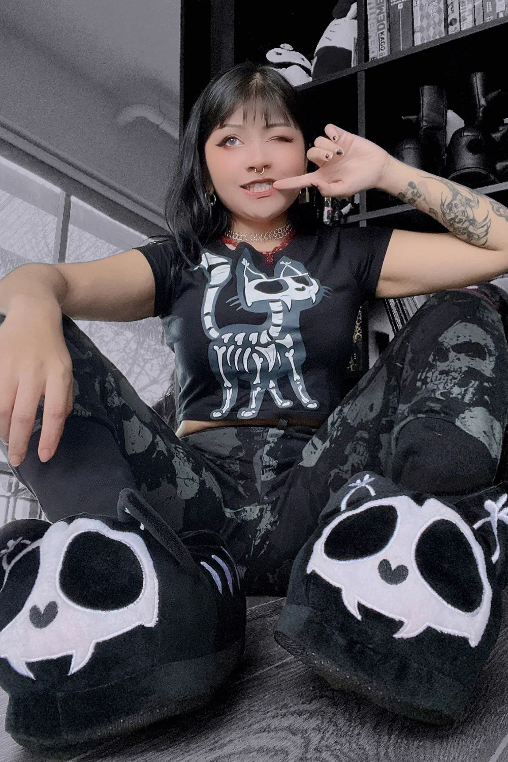 Skelekitty Slippers [DEFECTIVE/CLEARANCE] - Image 8