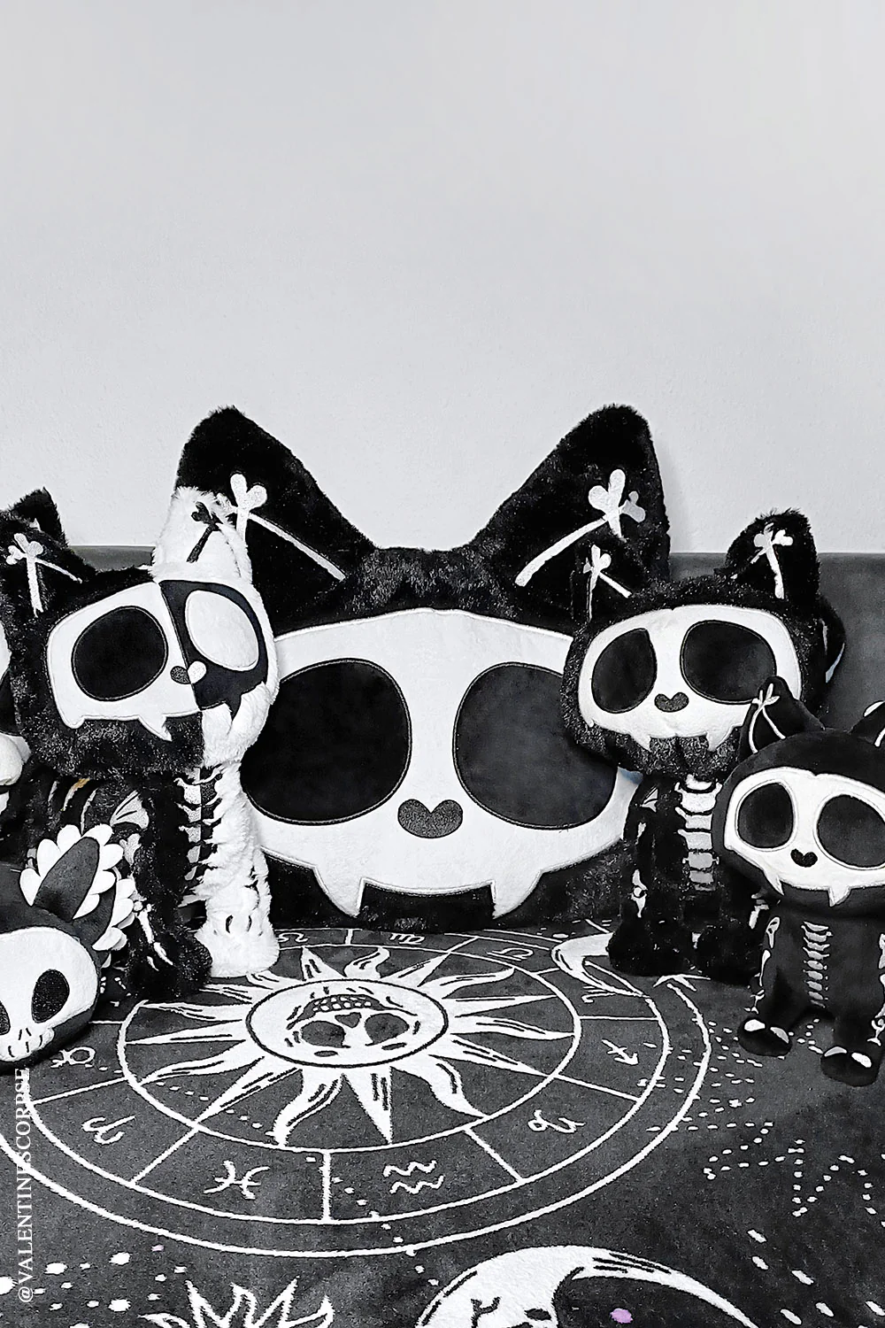 Skelekitty Throw Pillow - Image 11