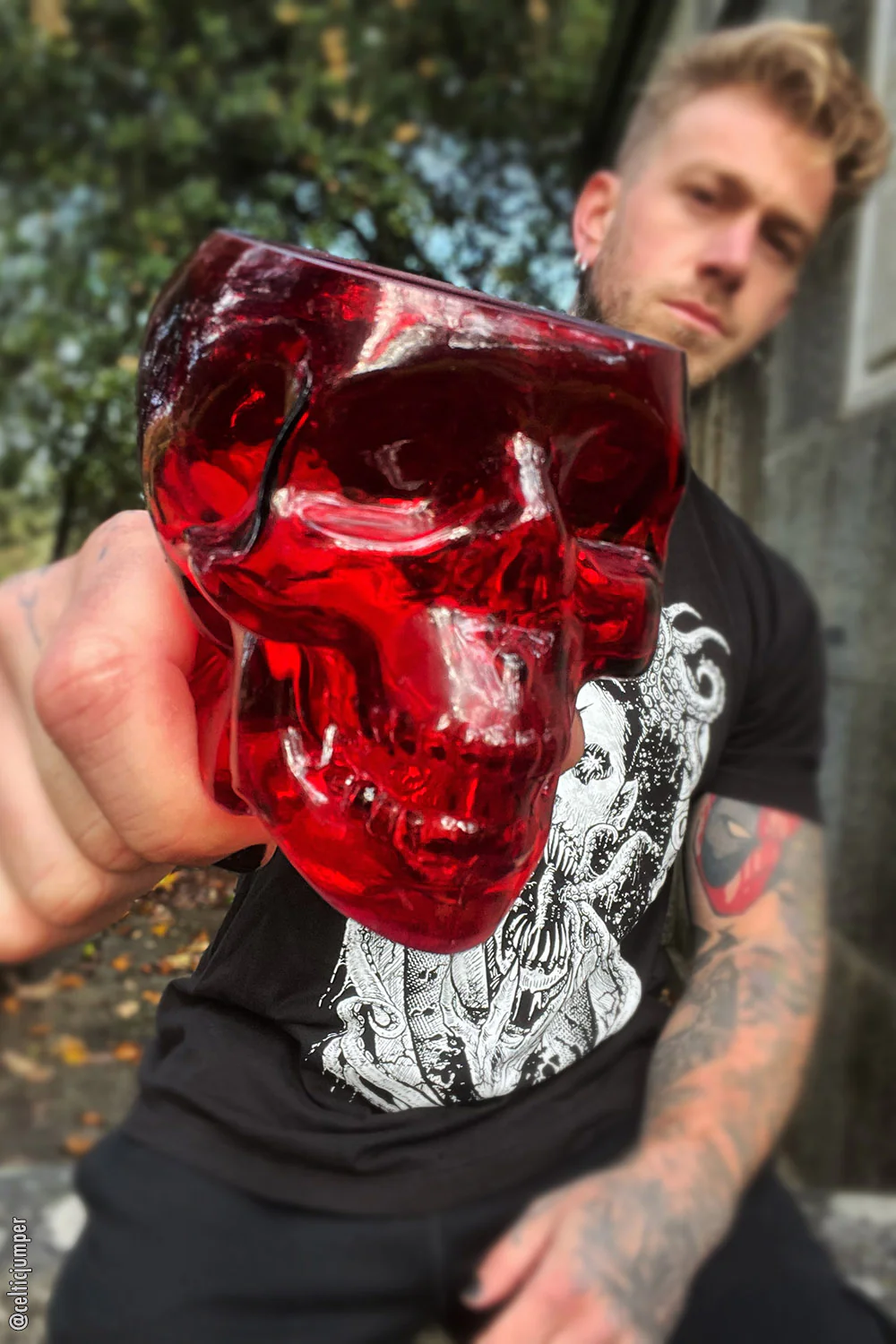 Skull Drinking Glass [BLOOD RED] - Image 3