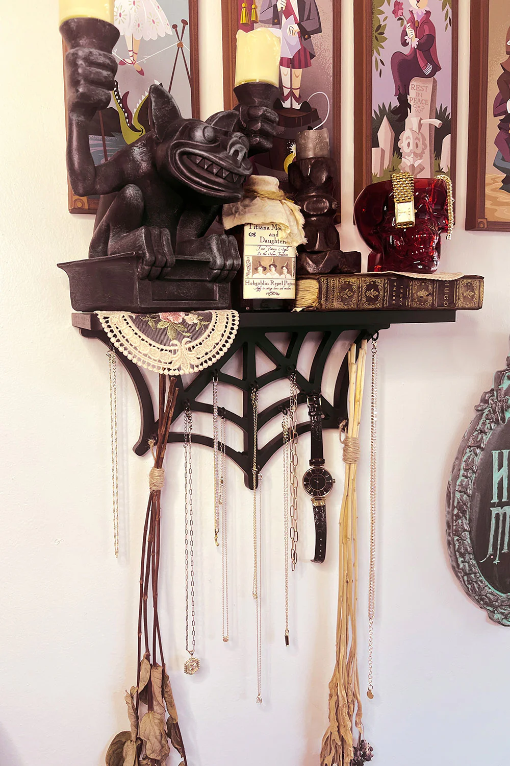 Spiderweb Jewelry Display Shelf - Image 12