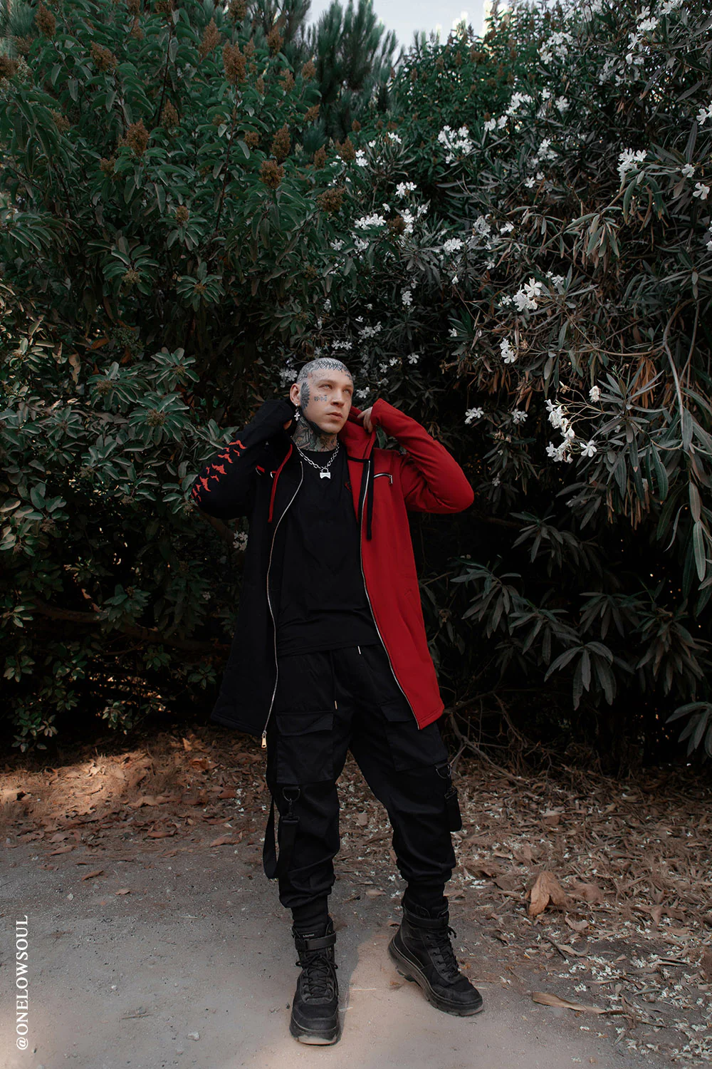 Split Mage Hoodie [Black/Red] - Image 12