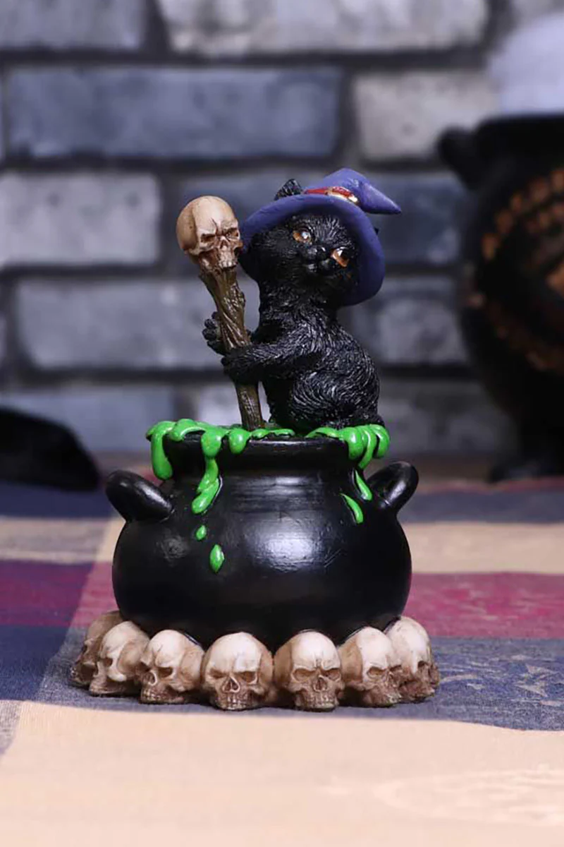 Spook Bubbling Cauldron Statue [Lights Up] - Image 7