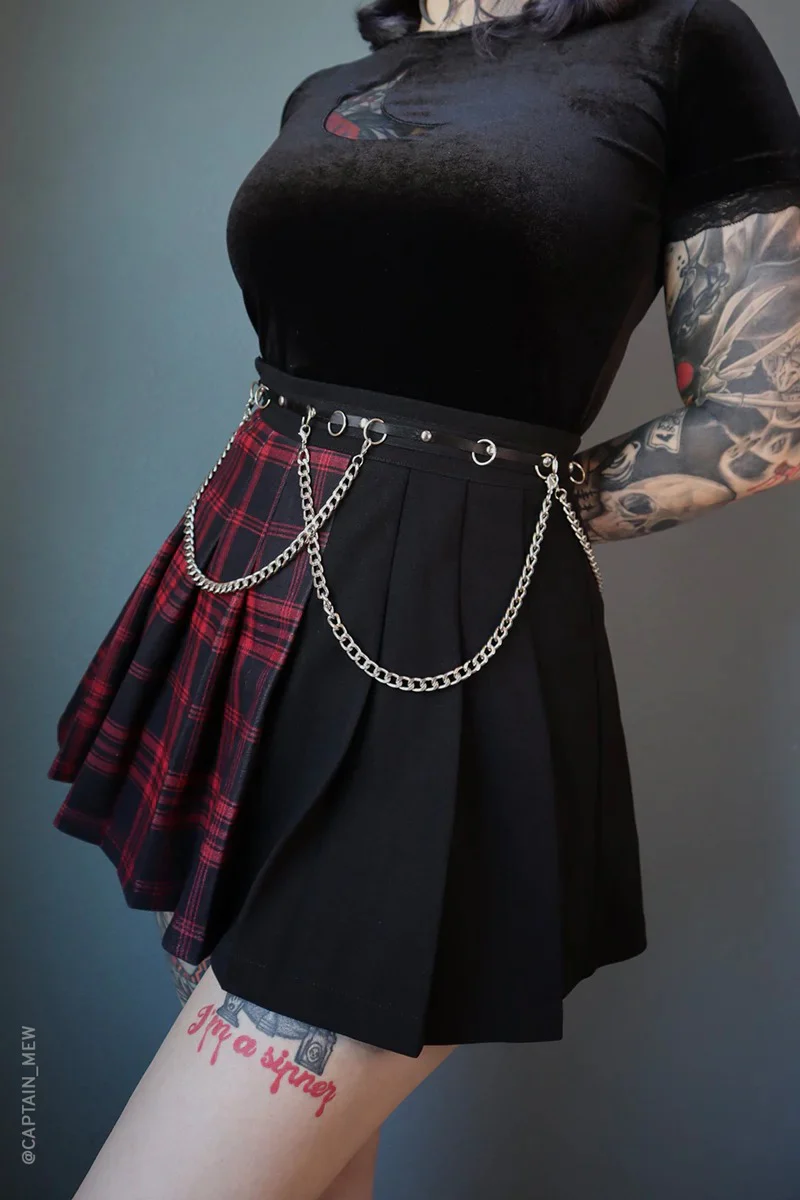Tartan Pleated Chain Mini Skirt - Image 4