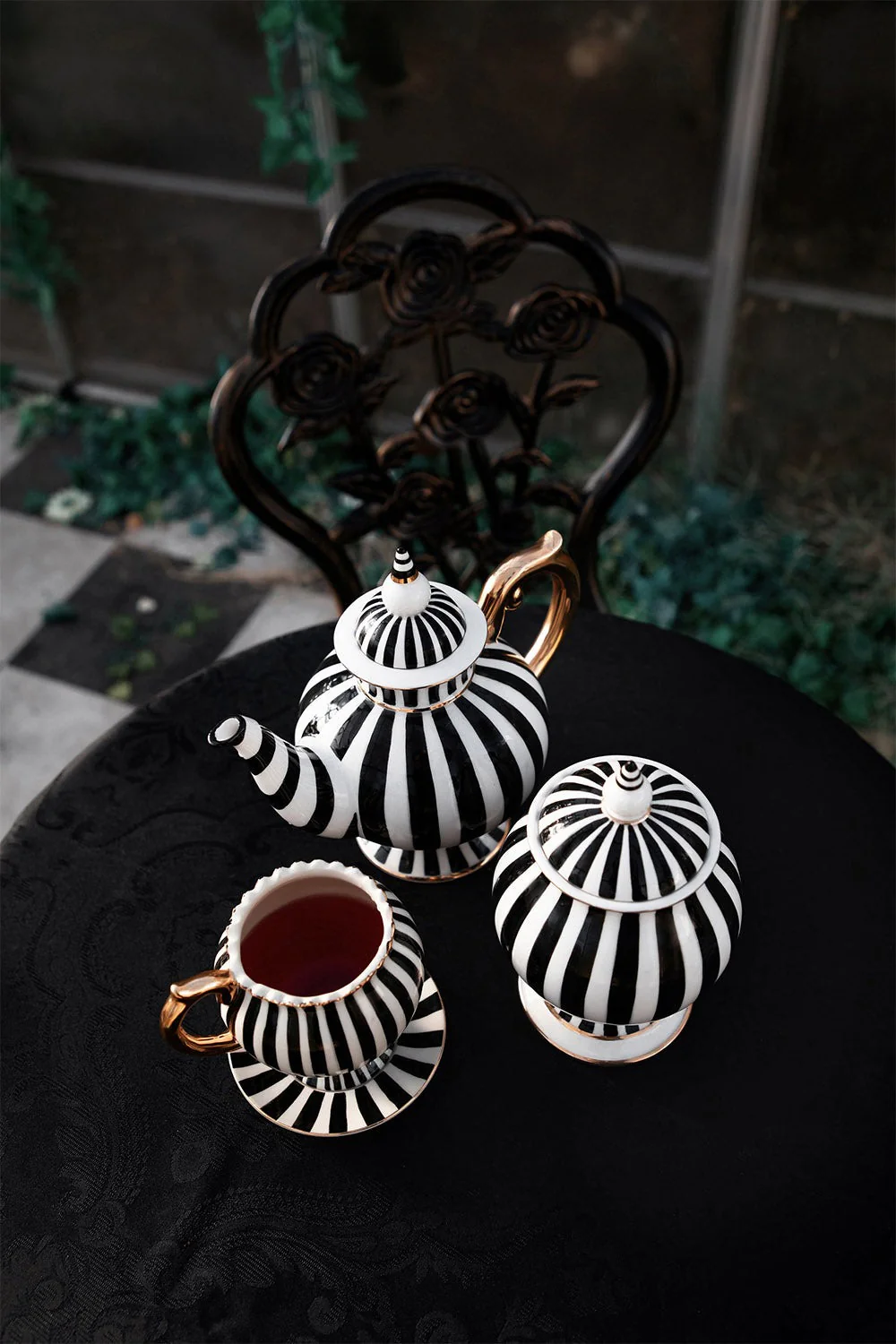 Teapot | Grim & Ghostly Teapot - Image 11