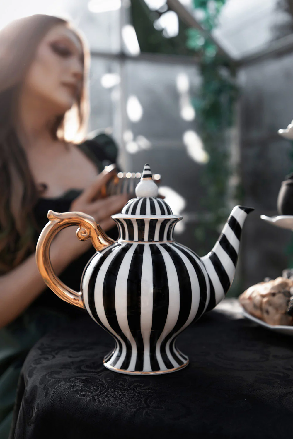Teapot | Grim & Ghostly Teapot - Image 9