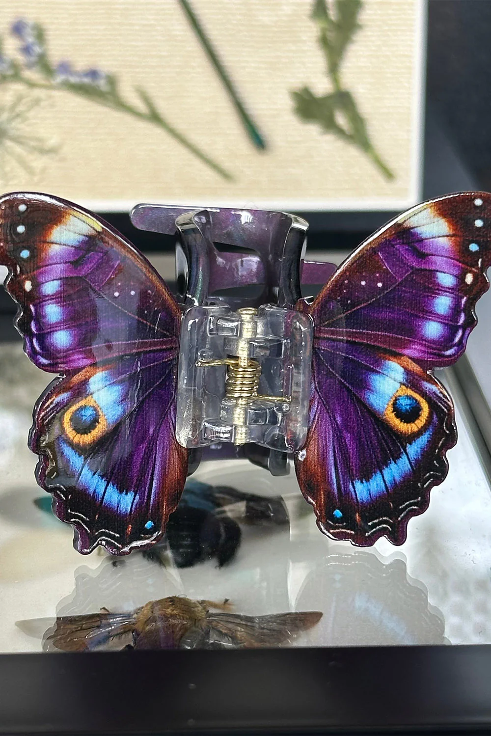 The Empress Twin Butterfly Hair Clip Set - Image 3
