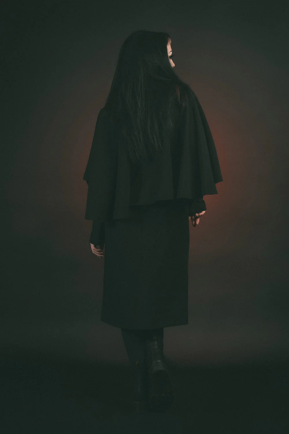 The Full Length Nevermore Caped Coat [BLACK] - Image 5