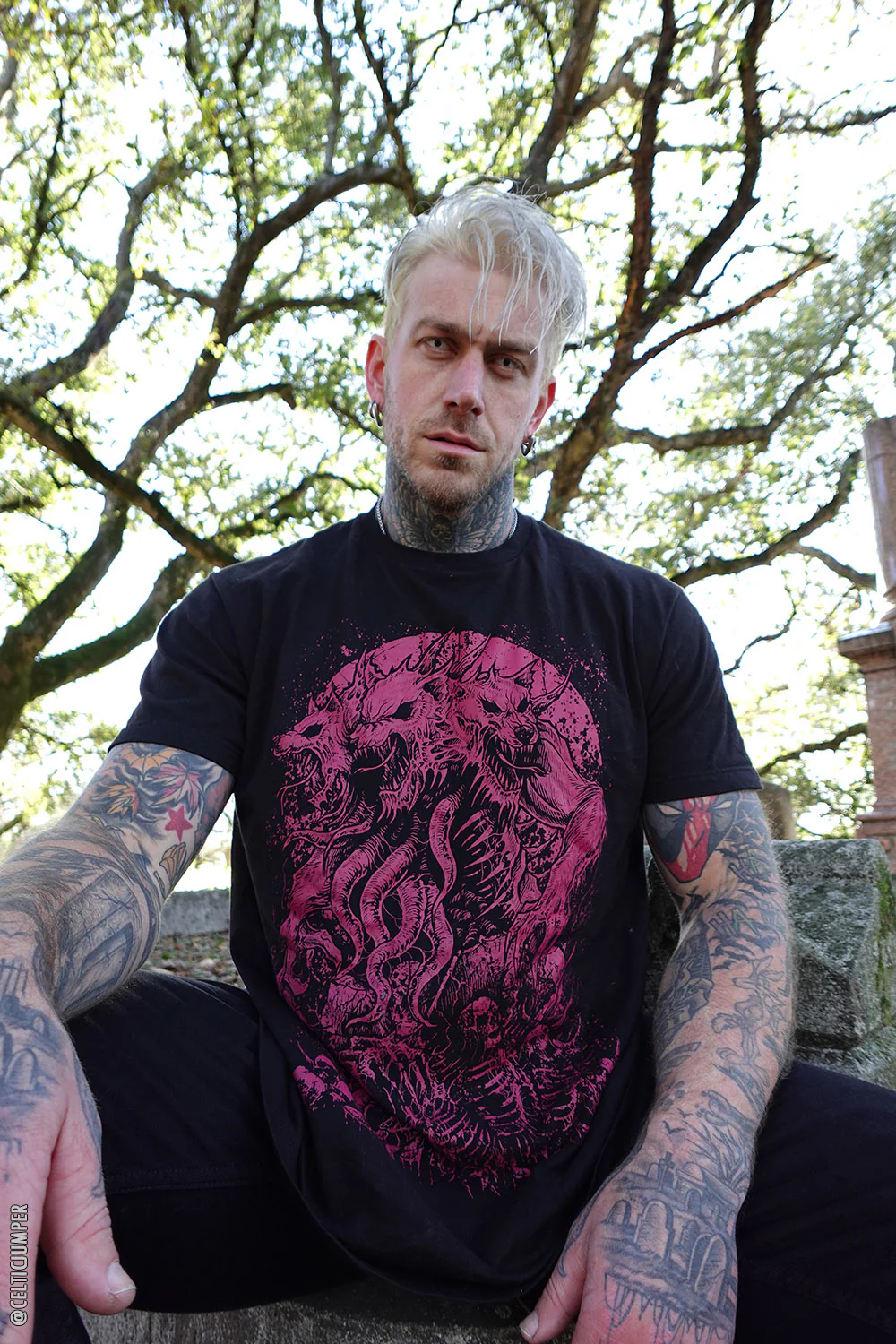 Three-Headed Werewolf T-shirt [WINE RED] - Image 9