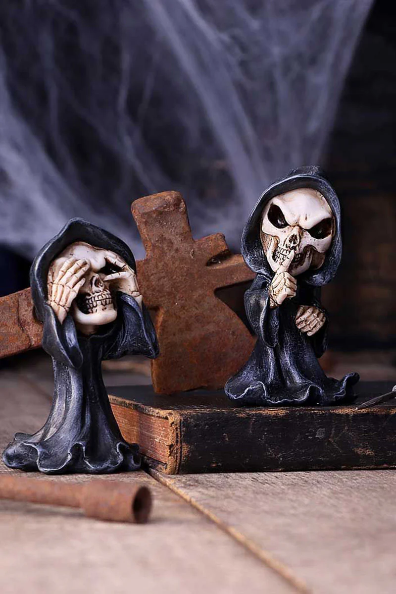 Three Wise Reapers Statue Set - Image 5