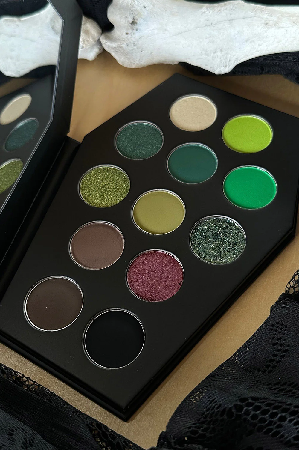 Together Forever Coffin Eyeshadow Palette - Image 5