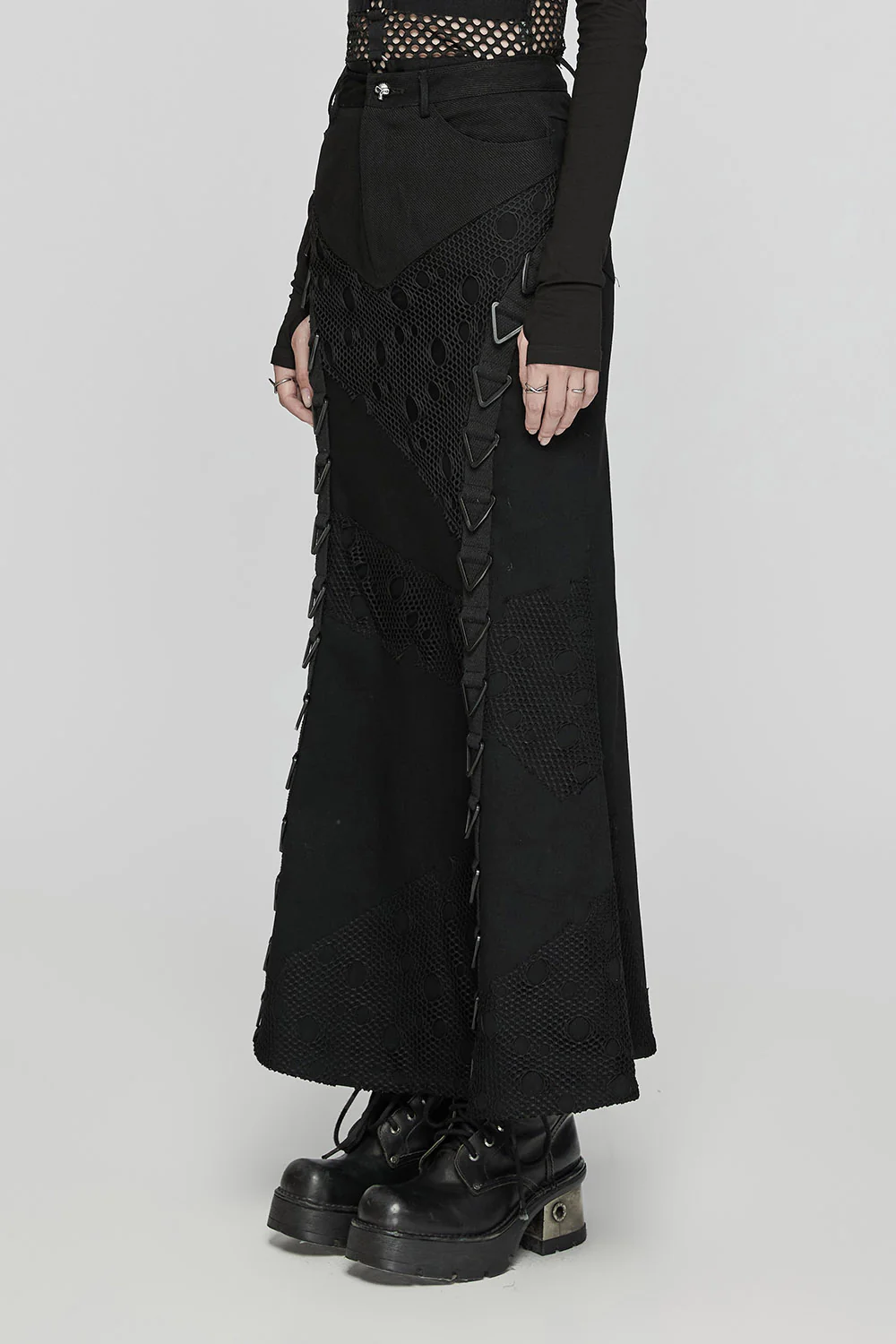 Trad Goth Fishnet Maxi Skirt - Image 4