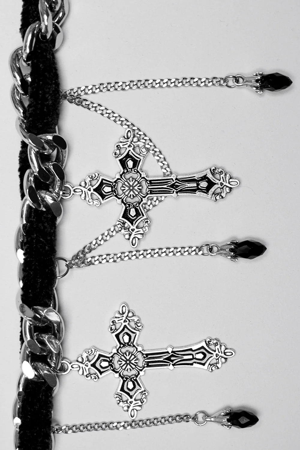 Unforgiven Gothic Cross Necklace [Black] - Image 5