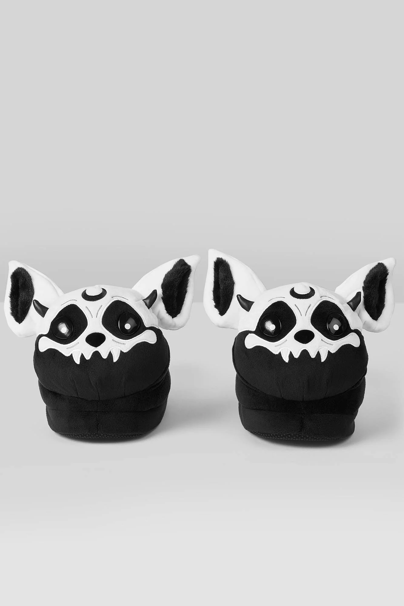 Vampir: Batbone Slippers - Image 6
