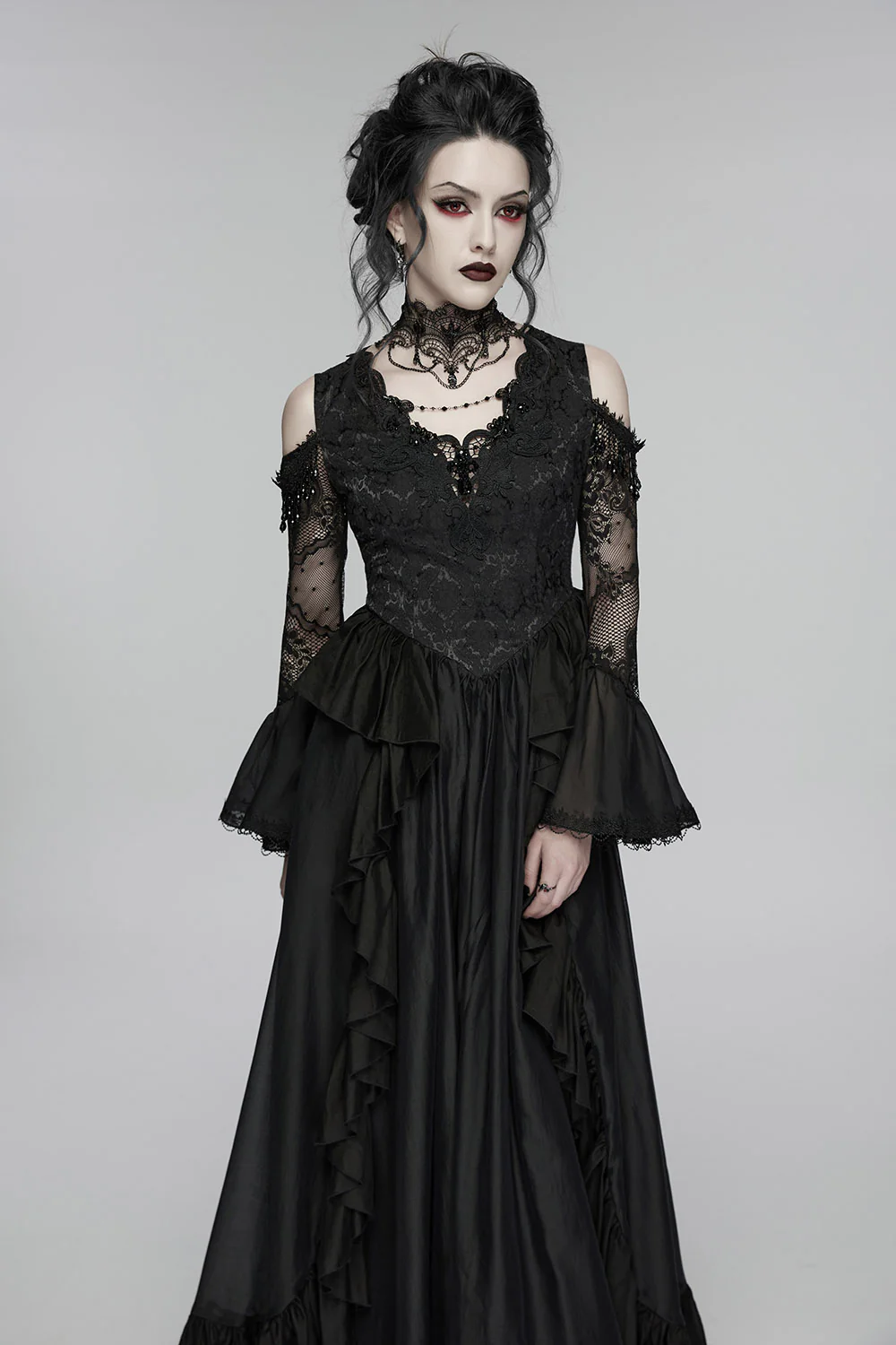 Vampire Bride Lace Gothic Gown - Image 2