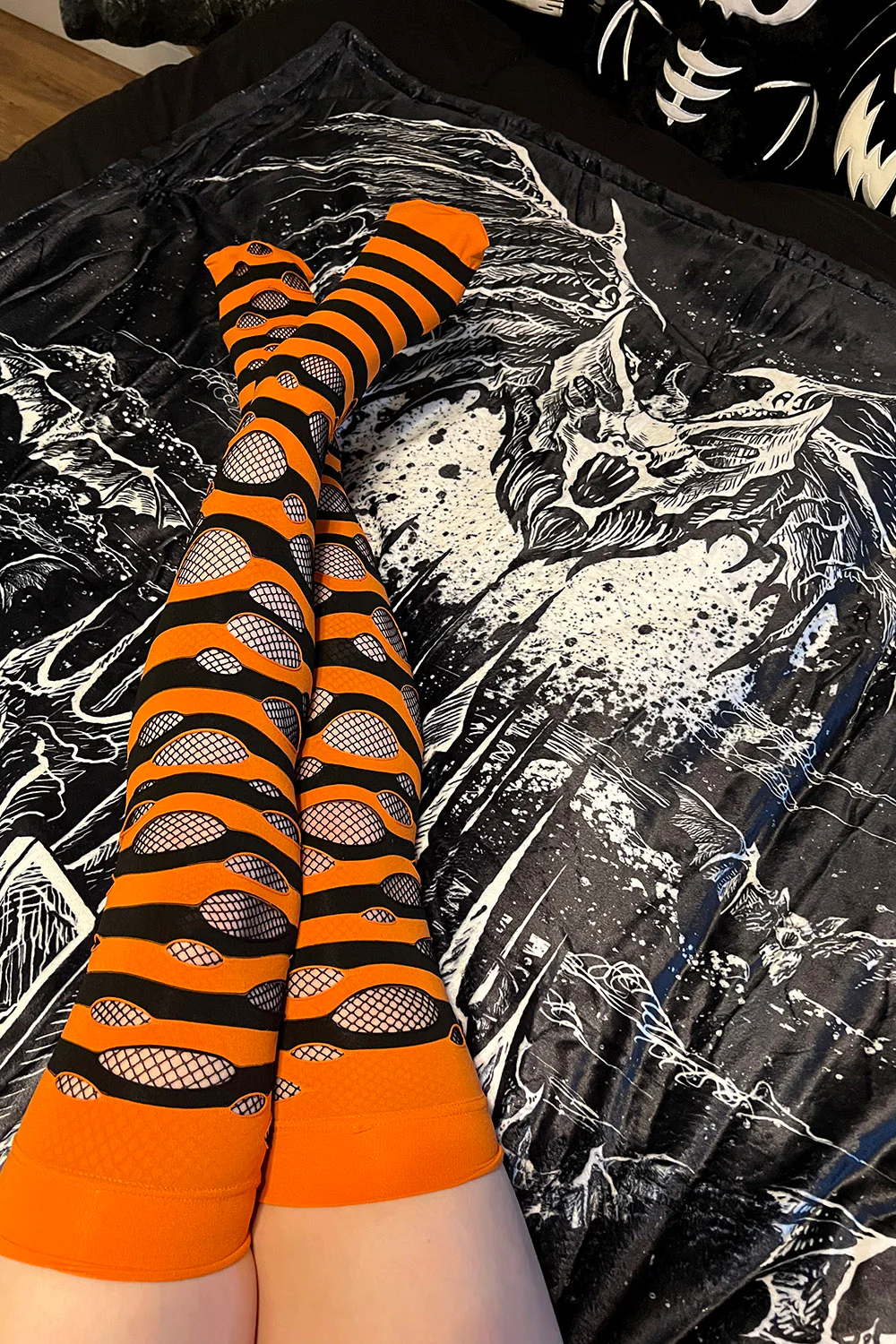 Vampire Castle Throw Blanket - Image 10