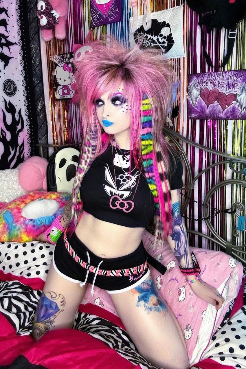 VampireFreaks Crop Top - Image 11