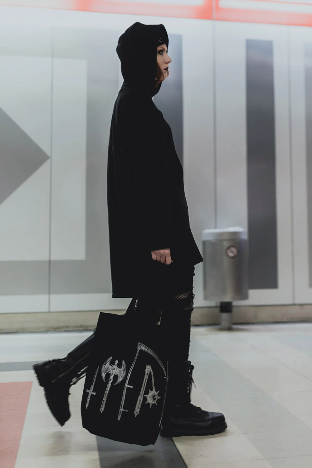 Van Helsing Tote Bag - Image 3