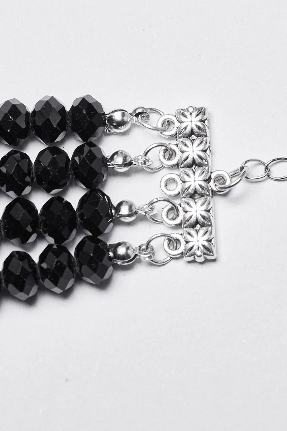 Victorian Beaded Bat Cameo Choker - Image 4