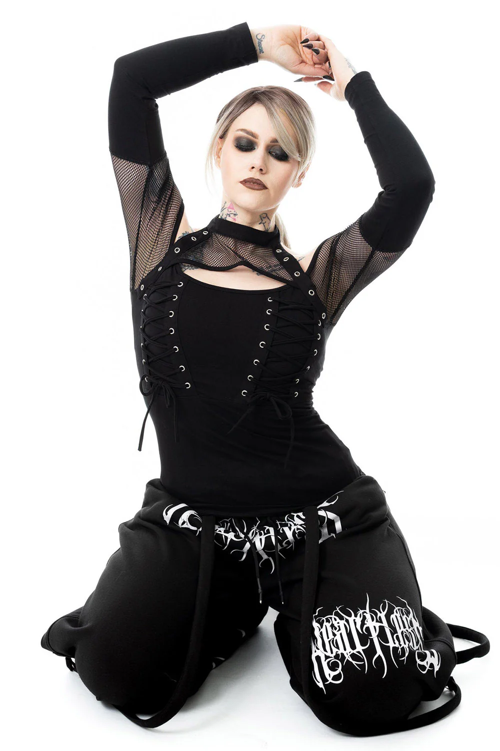 Waneta Top [Black] - Image 2