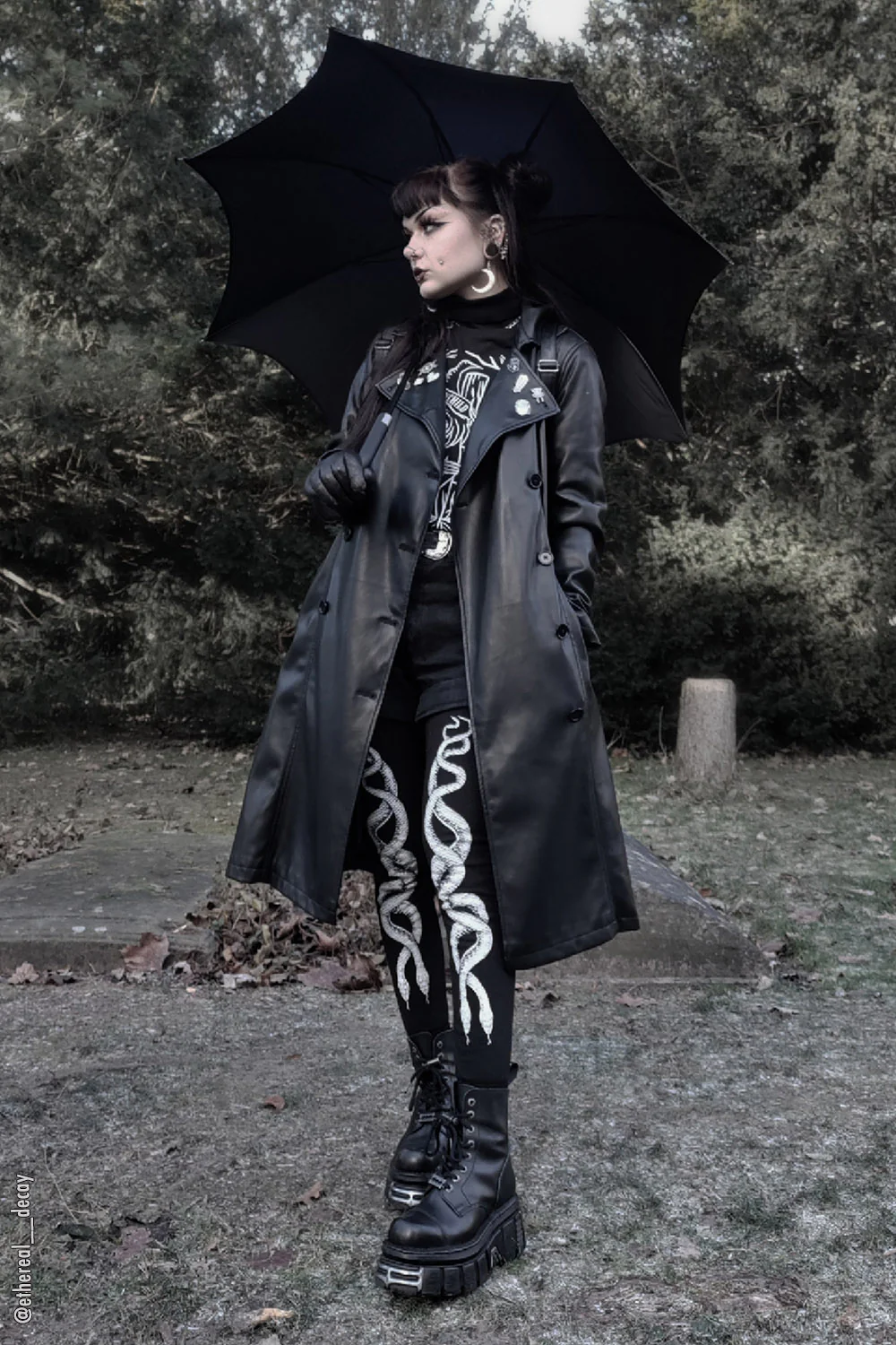 Wednesday Funeral Procession Umbrella [BLACK] - Image 3