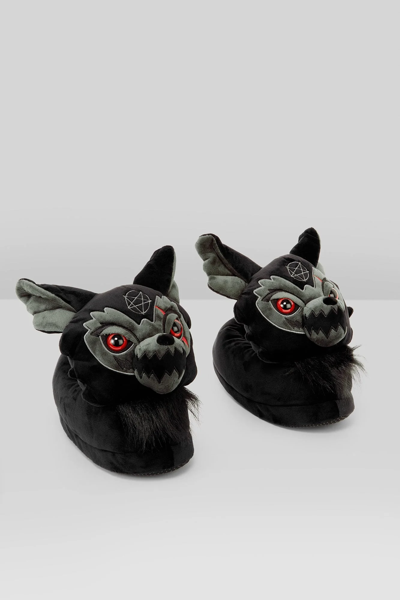 Werewolf: Fang Slippers - Image 3