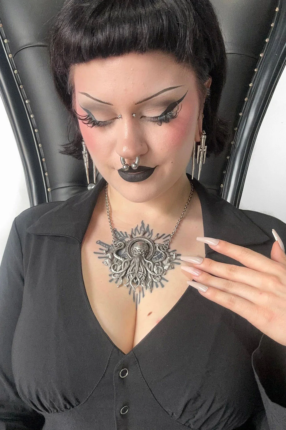 What's Kraken Necklace - Image 6